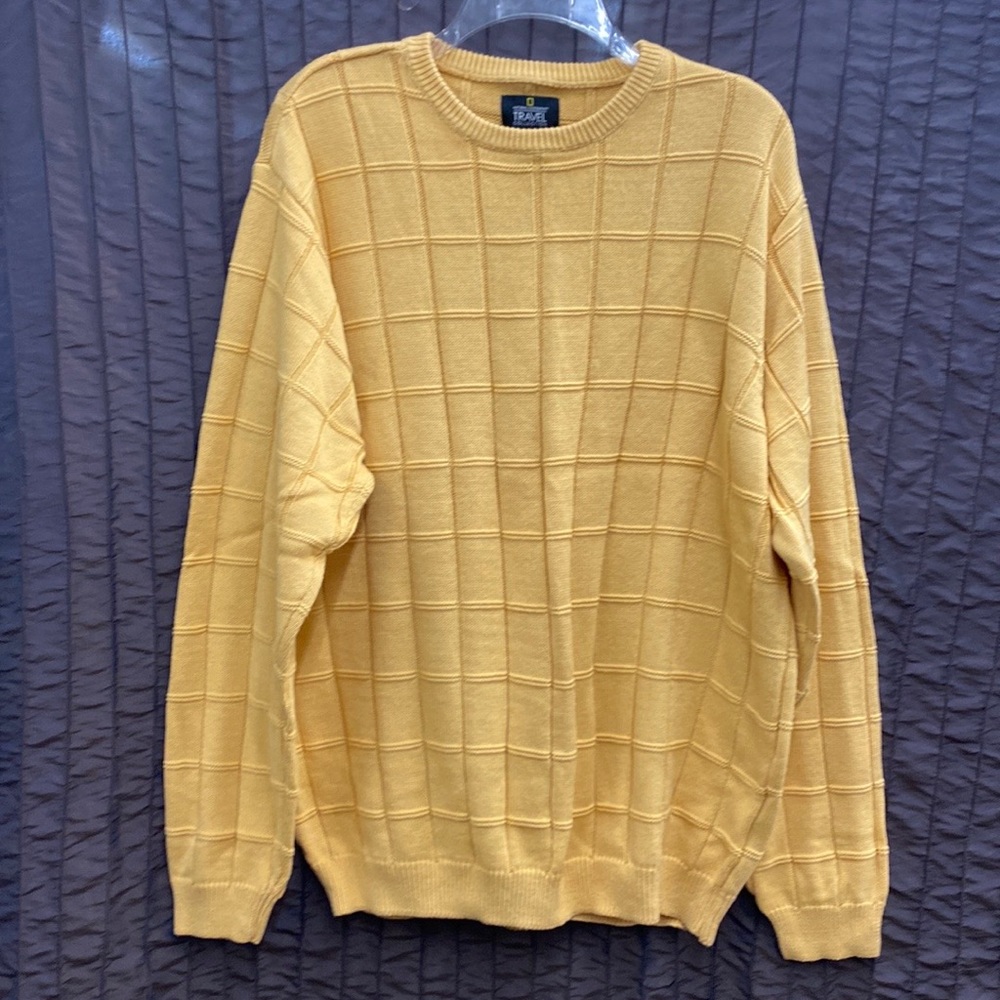 National Geographic Travel Collection Sweater, L